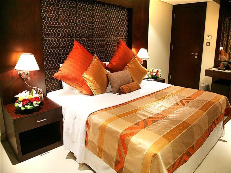 Staybridge Suites Dubai Internet City By Ihg Buitenkant foto