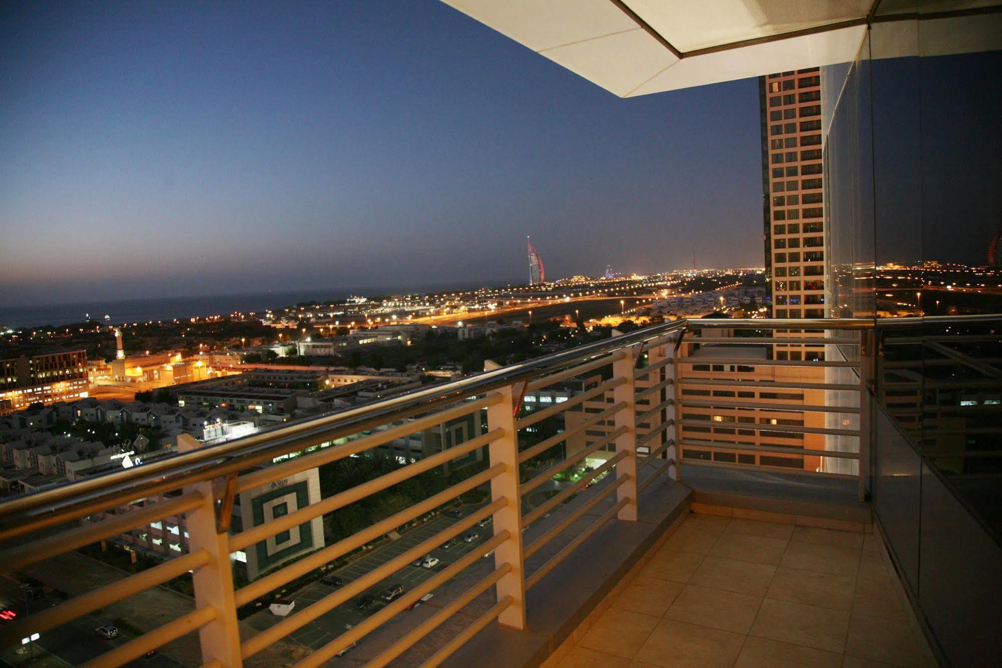 Staybridge Suites Dubai Internet City By Ihg Buitenkant foto